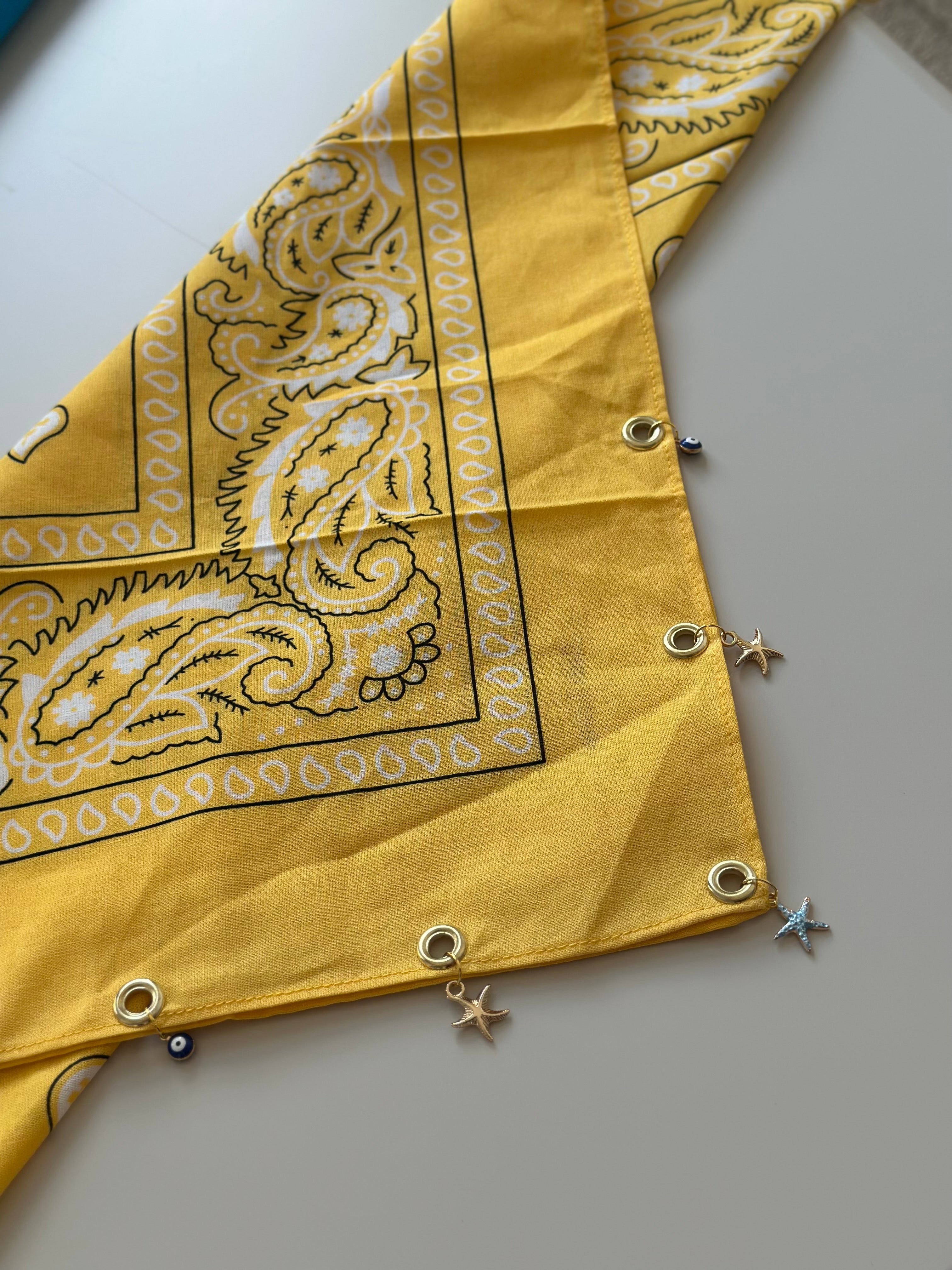 Bandana à Charms