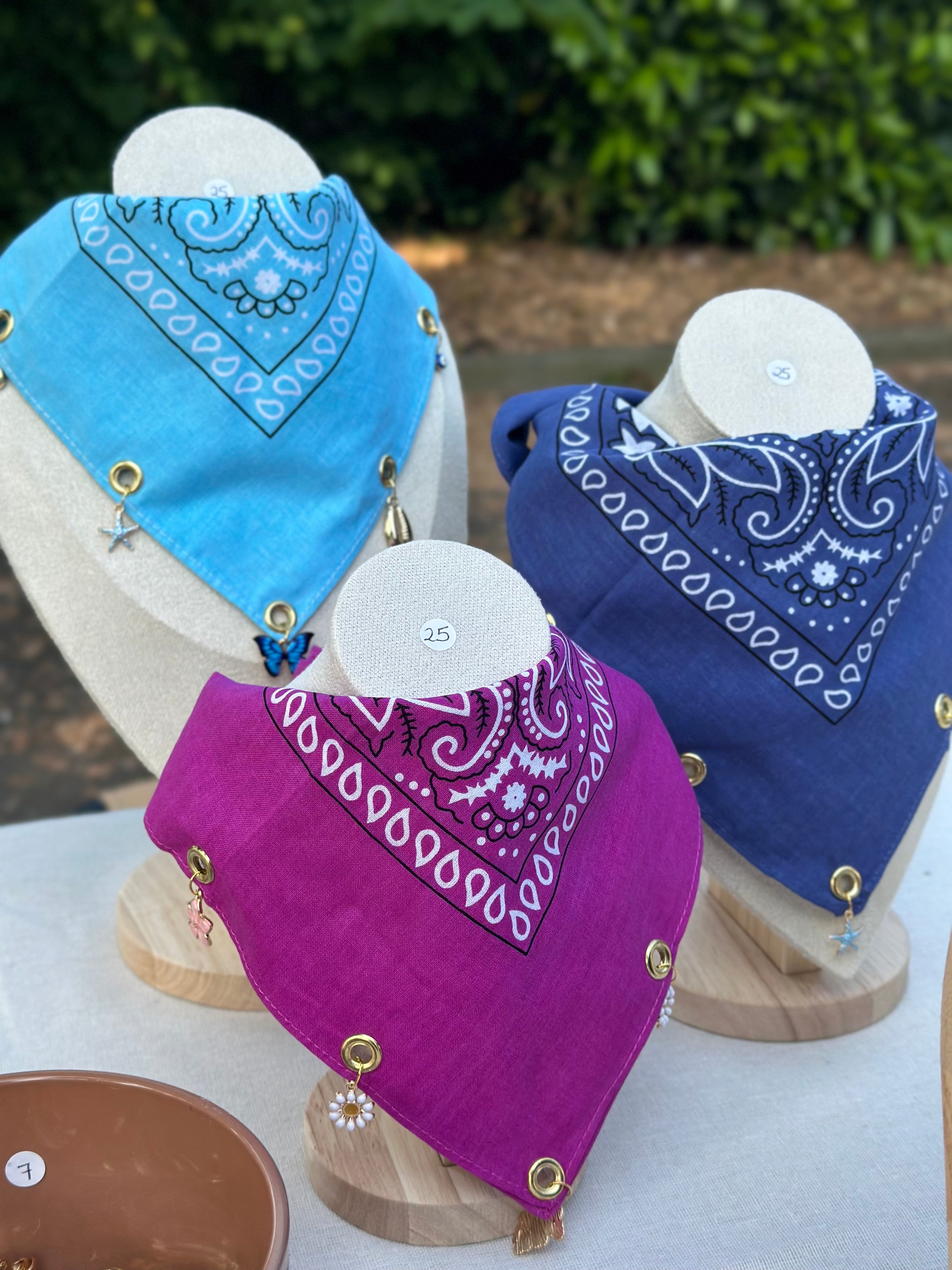 Bandana à Charms