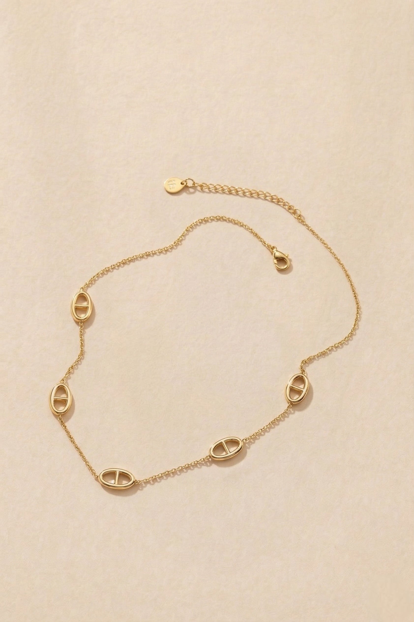 Collier à maillons ovales