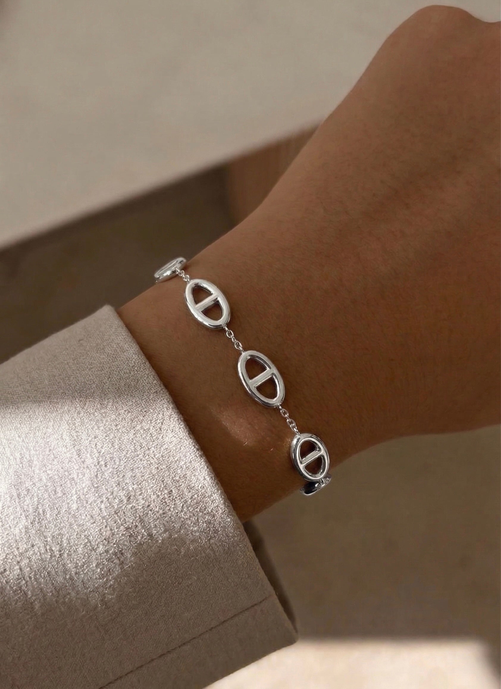 Bracelet à maillons ovales en acier inoxydable